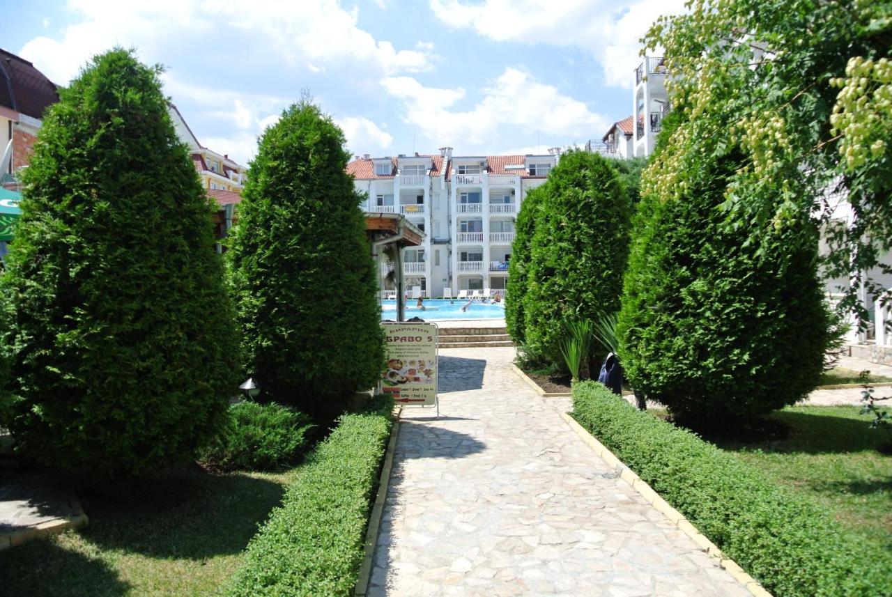 Bravo 5 Holiday Home Слънчев бряг Екстериор снимка