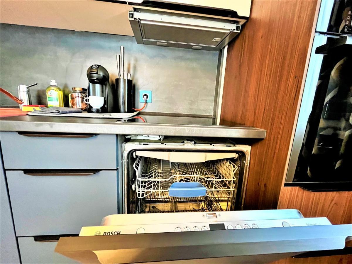 Bravo 5 Holiday Home Слънчев бряг Екстериор снимка