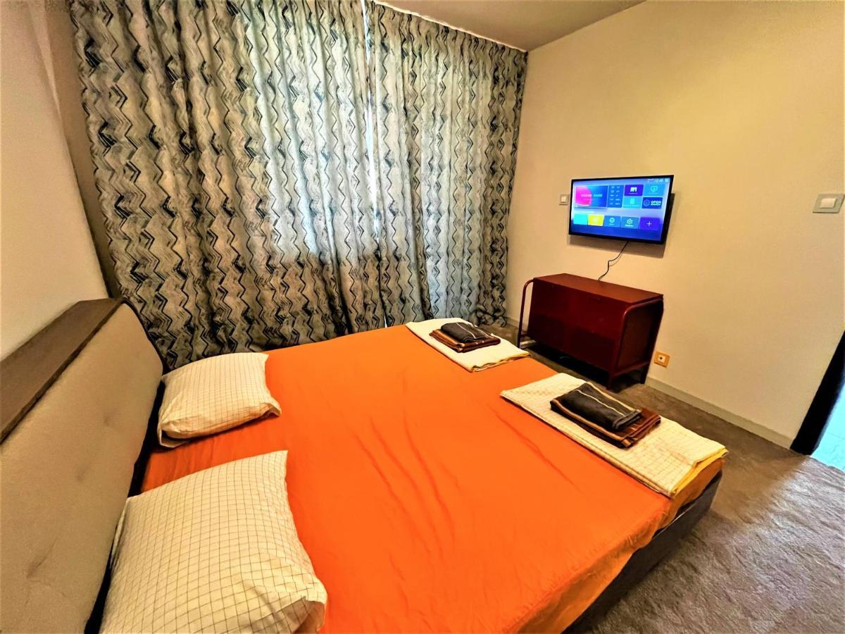 Bravo 5 Holiday Home Слънчев бряг Екстериор снимка